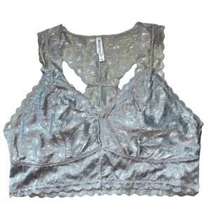 Zenana Outfitters Silver Lace Plus Hour Glass Back Bralette 1X or 3X sizes